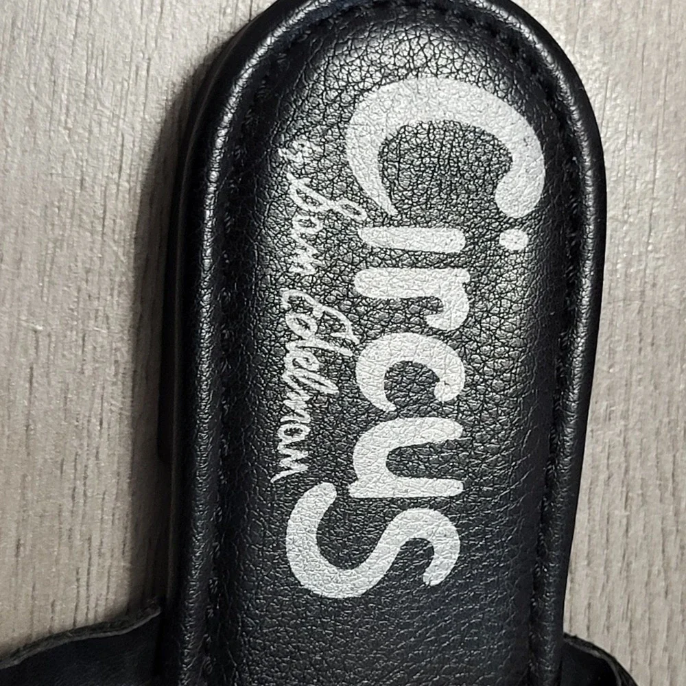 Circus by Sam Edelman Womens Clara Black Laser Cut Medallion Thong Sandals 8.5